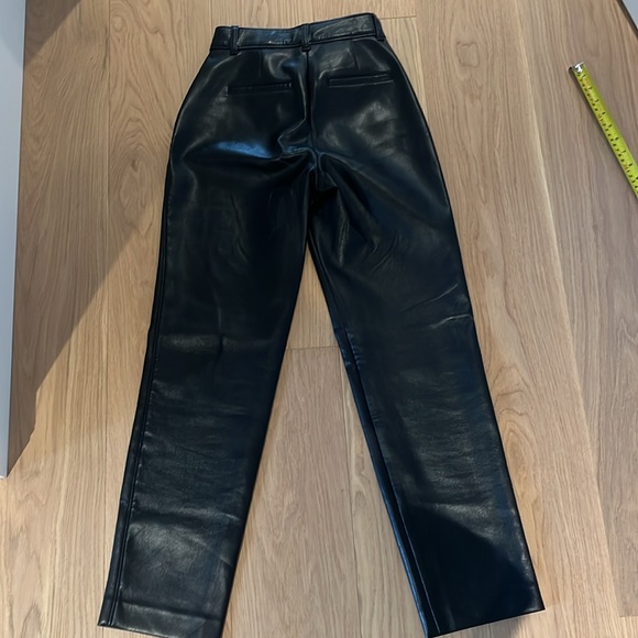 Aritzia Babaton Mid Rise leather pants. Black. Size 0 - Picture 2 of 8
